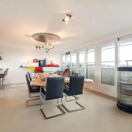 Bilderdijkstaete Penthouse With Roof Terrace