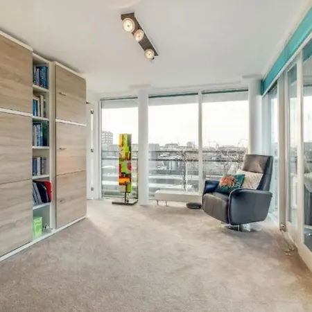 Bilderdijkstaete Penthouse With Roof Terrace *